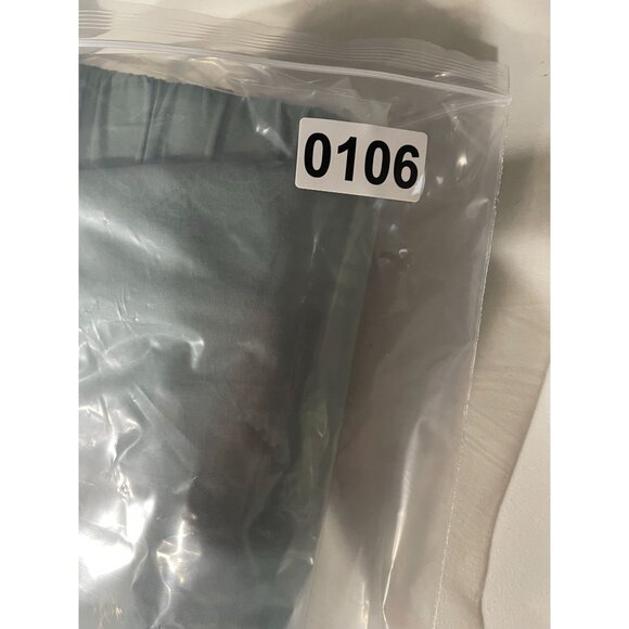 NWT On 34th Trendy Plus Size Pull-on Chino Pants New Pale Sage Size 2X - Picture 13 of 13